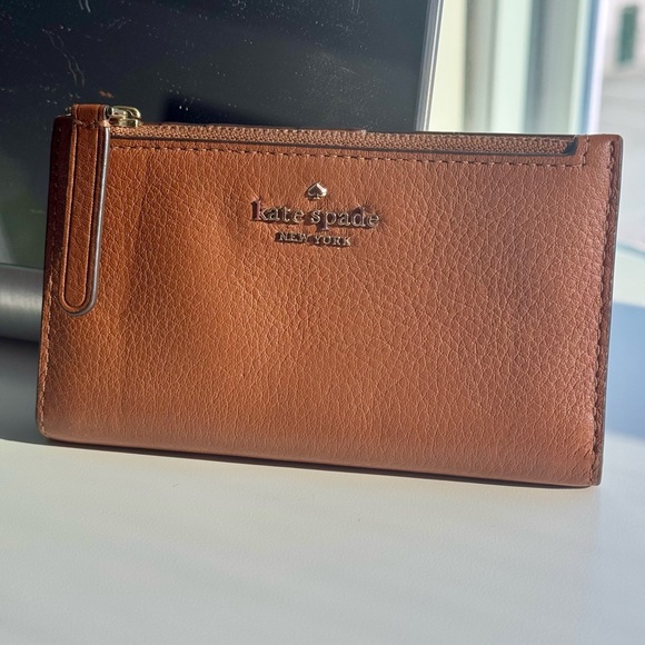 Kate Spade Brown Wallet - Picture 5 of 11